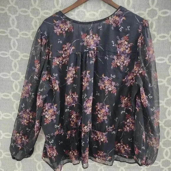 1. State V neck Long sleeve Floral Chiffon Blouse 2X - Picture 3 of 9